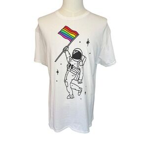 Buzz Mens Astronaut Rainbow Pride‎ Flag Graphic T-Shirt White Large NEW